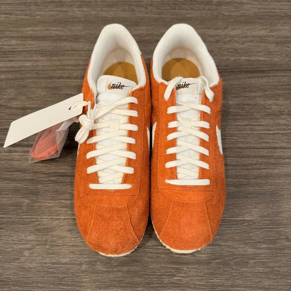 Nike Cortez SE Suede sz 10, 12